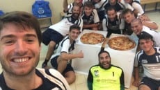 Il selfie dei giocatori dopo la vittoria contro Benevento